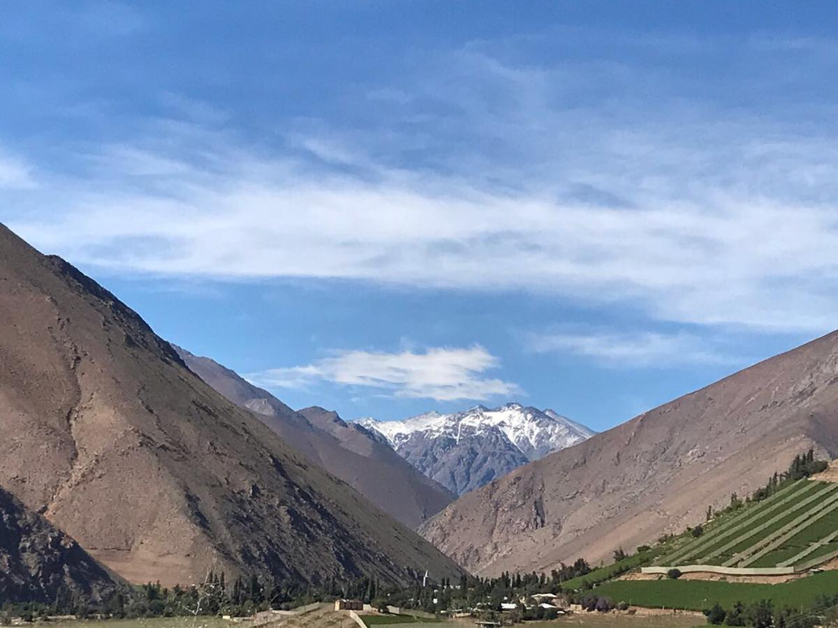 Hotel Faro Del Valle Pisco Elqui Exteriör bild
